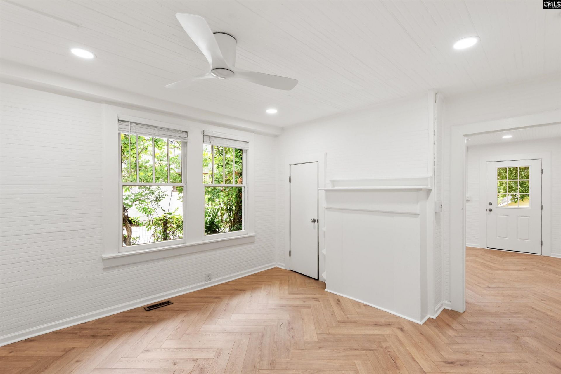 907 Beaufort Street Photo 15