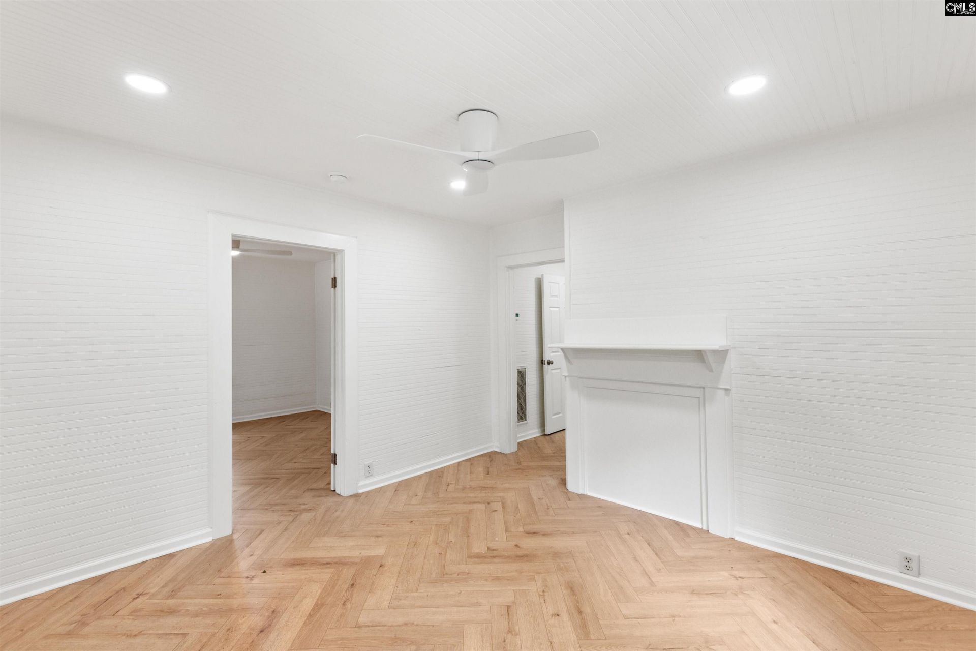 907 Beaufort Street Photo 7