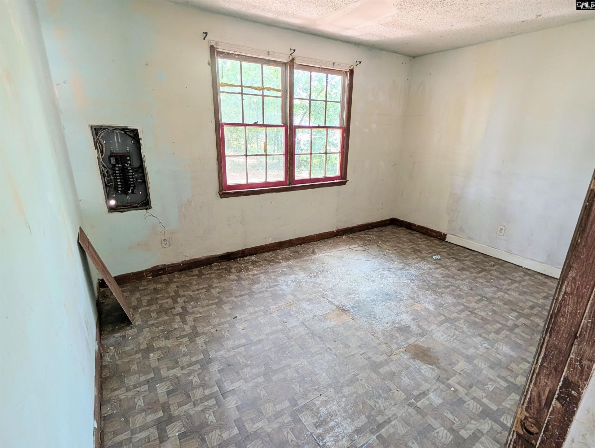 328 Chavis Street Photo 10