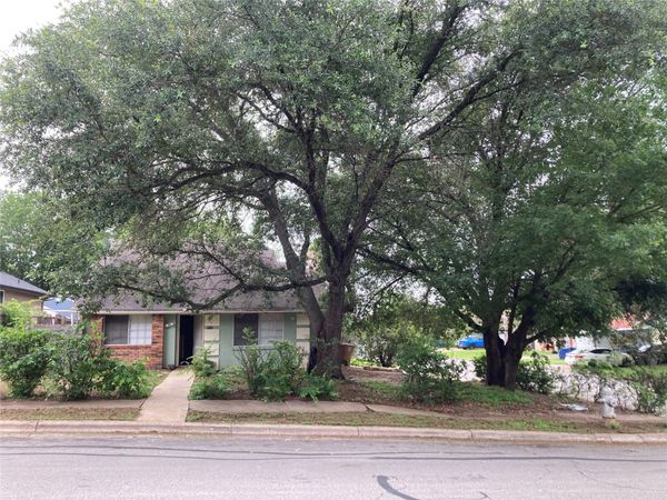 5415 Walnut Grove DR , Austin, TX 78744