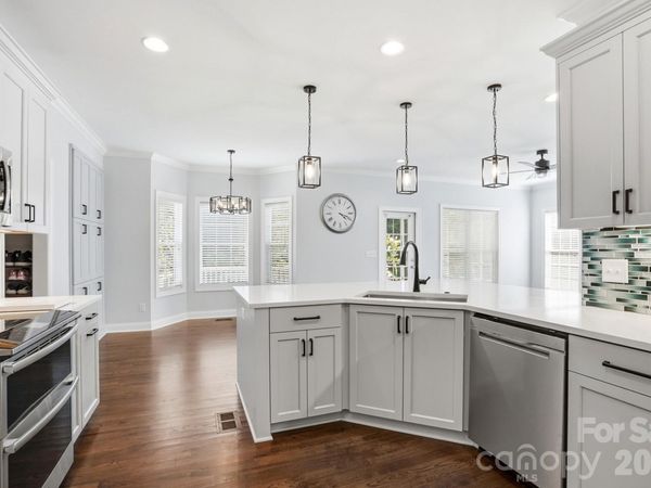 5508 Tillery Lane, Gastonia, NC 28056