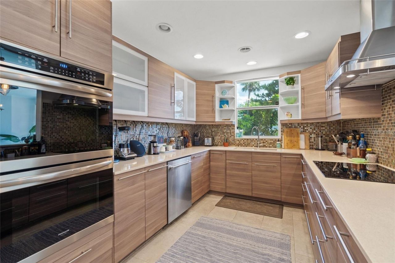 4801 Sarasota Avenue , Sarasota, FL 34234 Photo