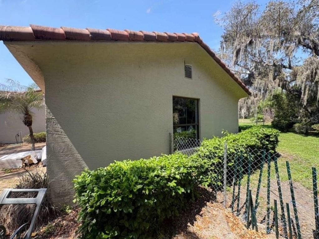 122 Fairway Drive, Haines City, FL 33844 Photo