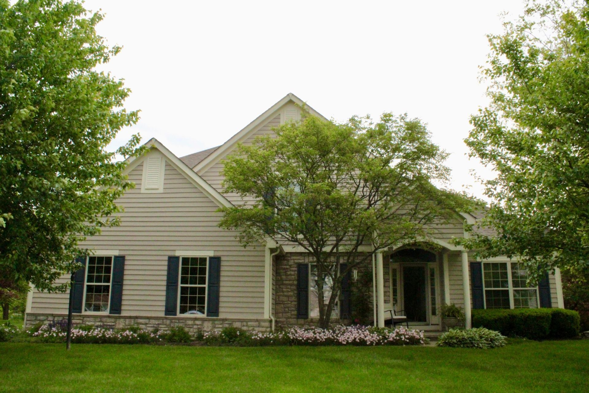 2447 Tucker Trail, Lewis Center, OH 43035 Main Photo