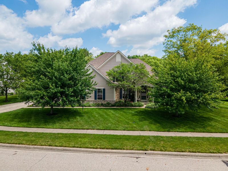 2447 Tucker Trail, Lewis Center, OH 43035 Photo 11