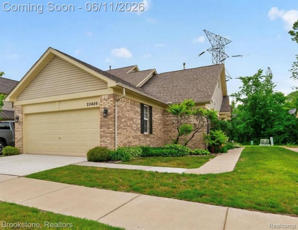 25406 Willowbrook Court, Huron Township, MI 48134 Main Photo