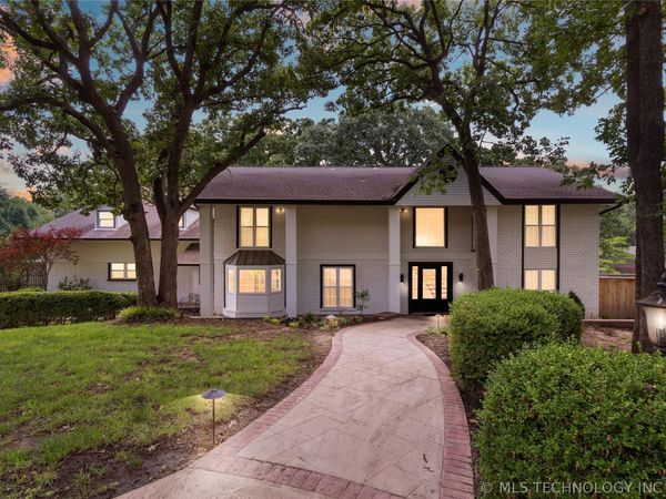 7305 S College Avenue , Tulsa, OK 74136