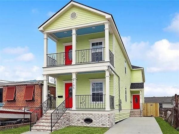9107 FIG Street , New Orleans, LA 70118