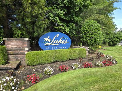 222 Erik Drive East Setauket, NY 11733