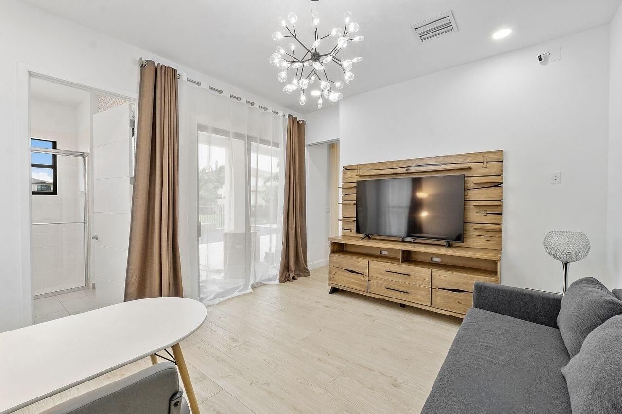 17057 Watersprite Lakes Road, Boca Raton, FL 33496 Photo