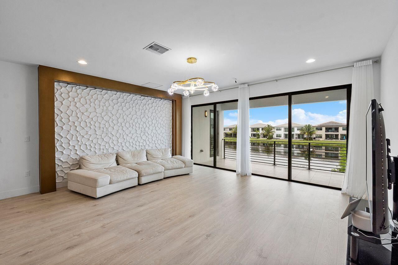 17057 Watersprite Lakes Road, Boca Raton, FL 33496 Photo