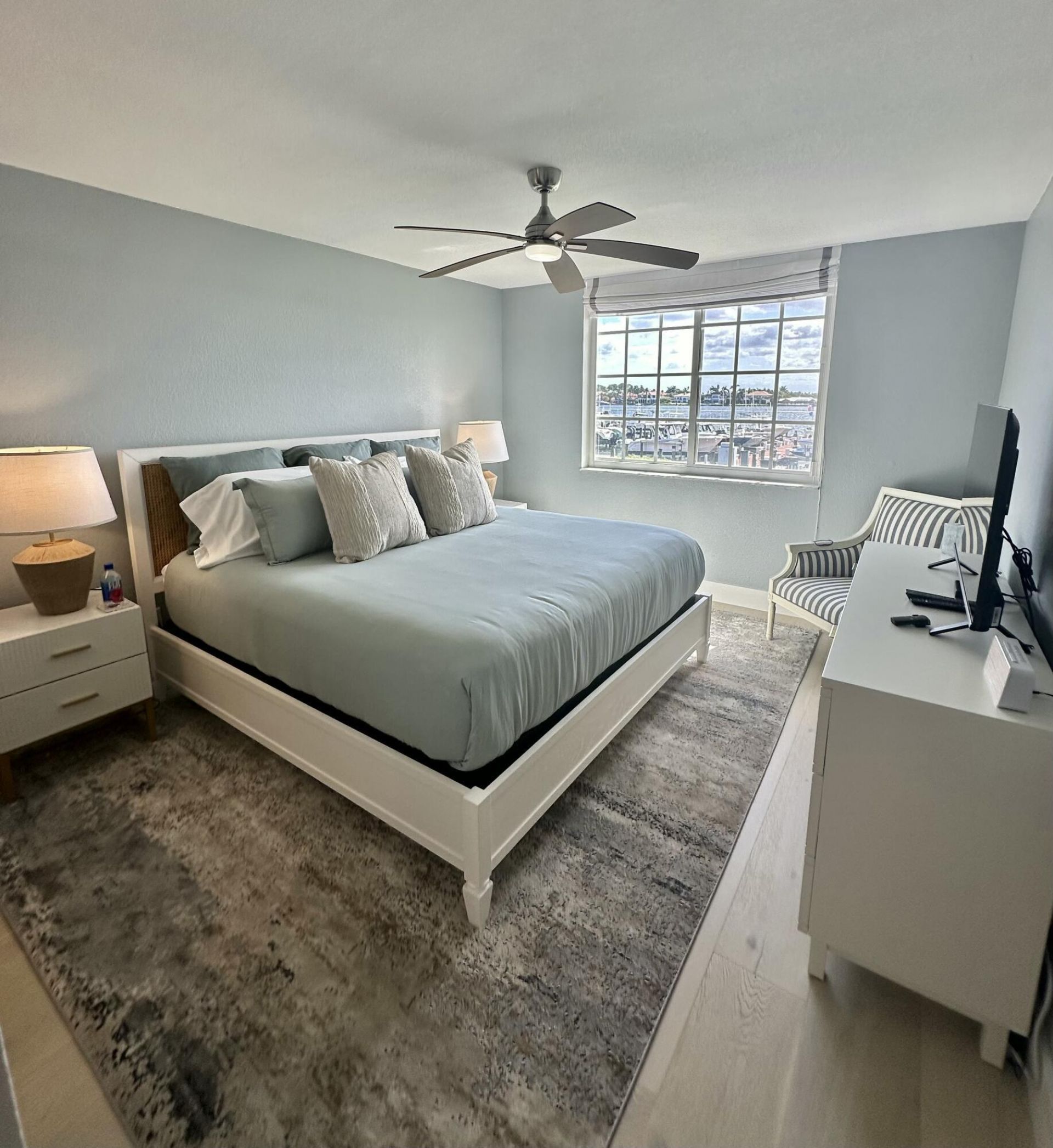 167 Yacht Club Way, Unit 204, Hypoluxo, FL 33462 Photo