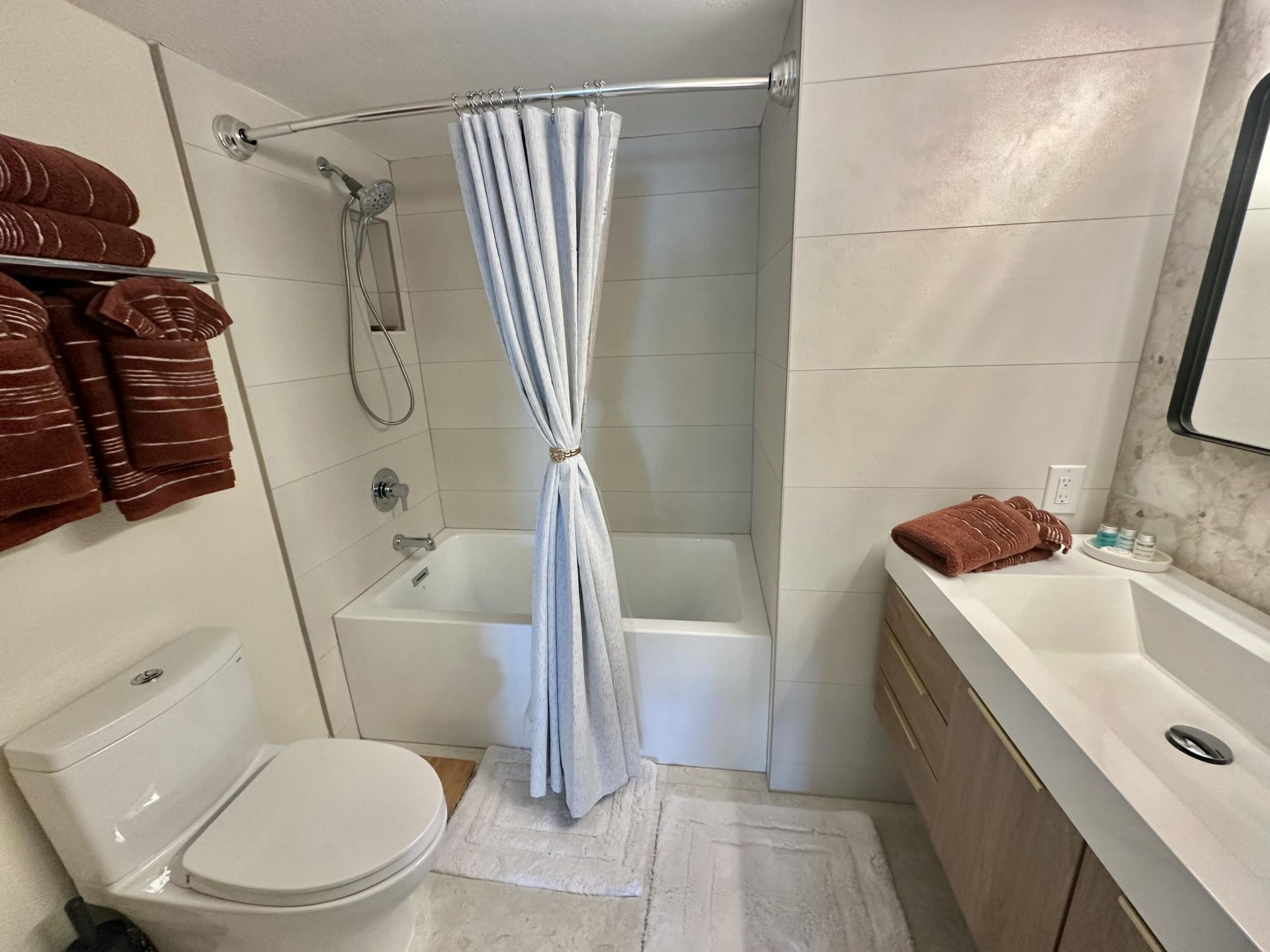 167 Yacht Club Way, Unit 204, Hypoluxo, FL 33462 Photo