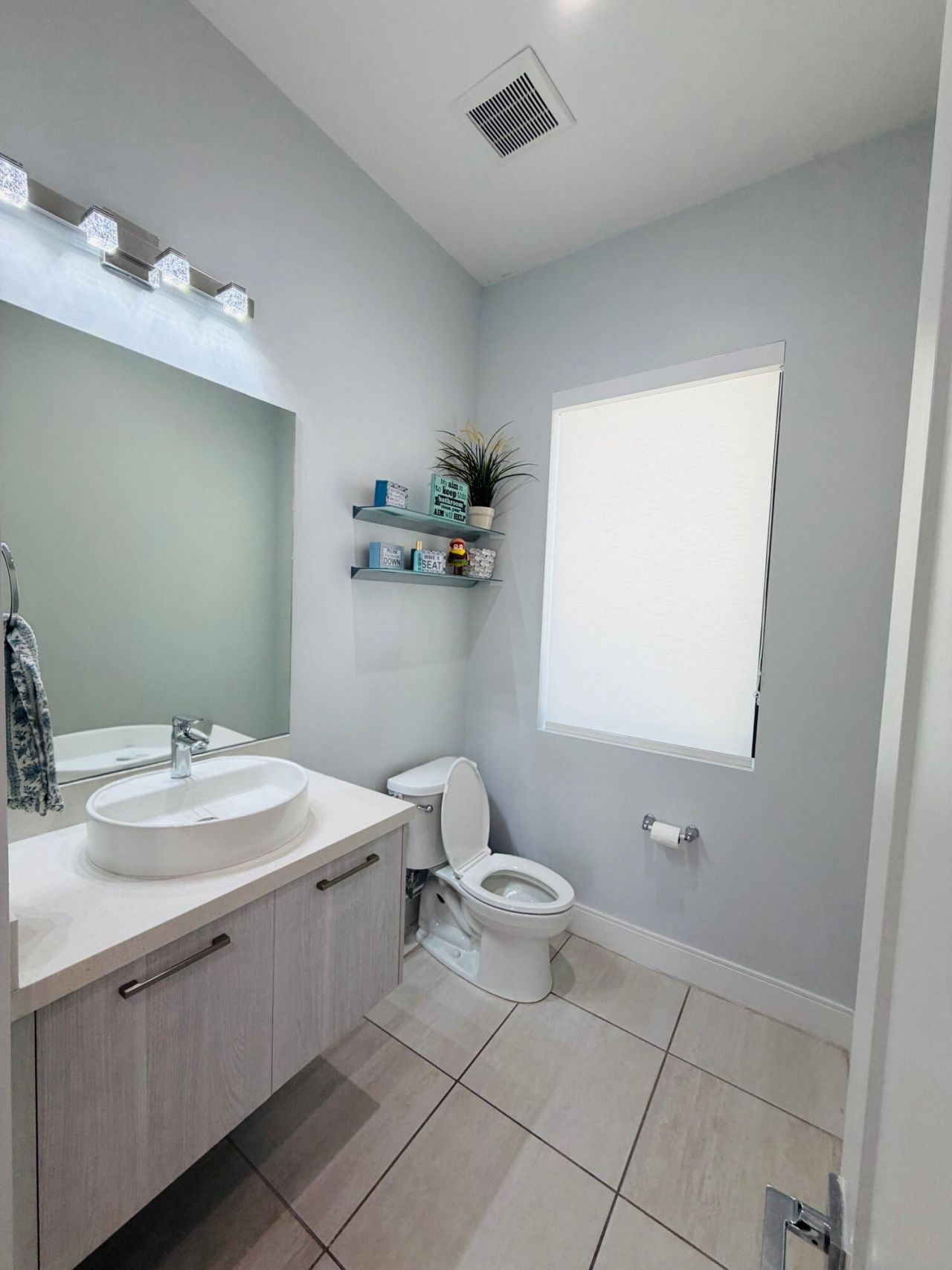 8288 NW 44th Terrace, Doral, FL 33166 Photo