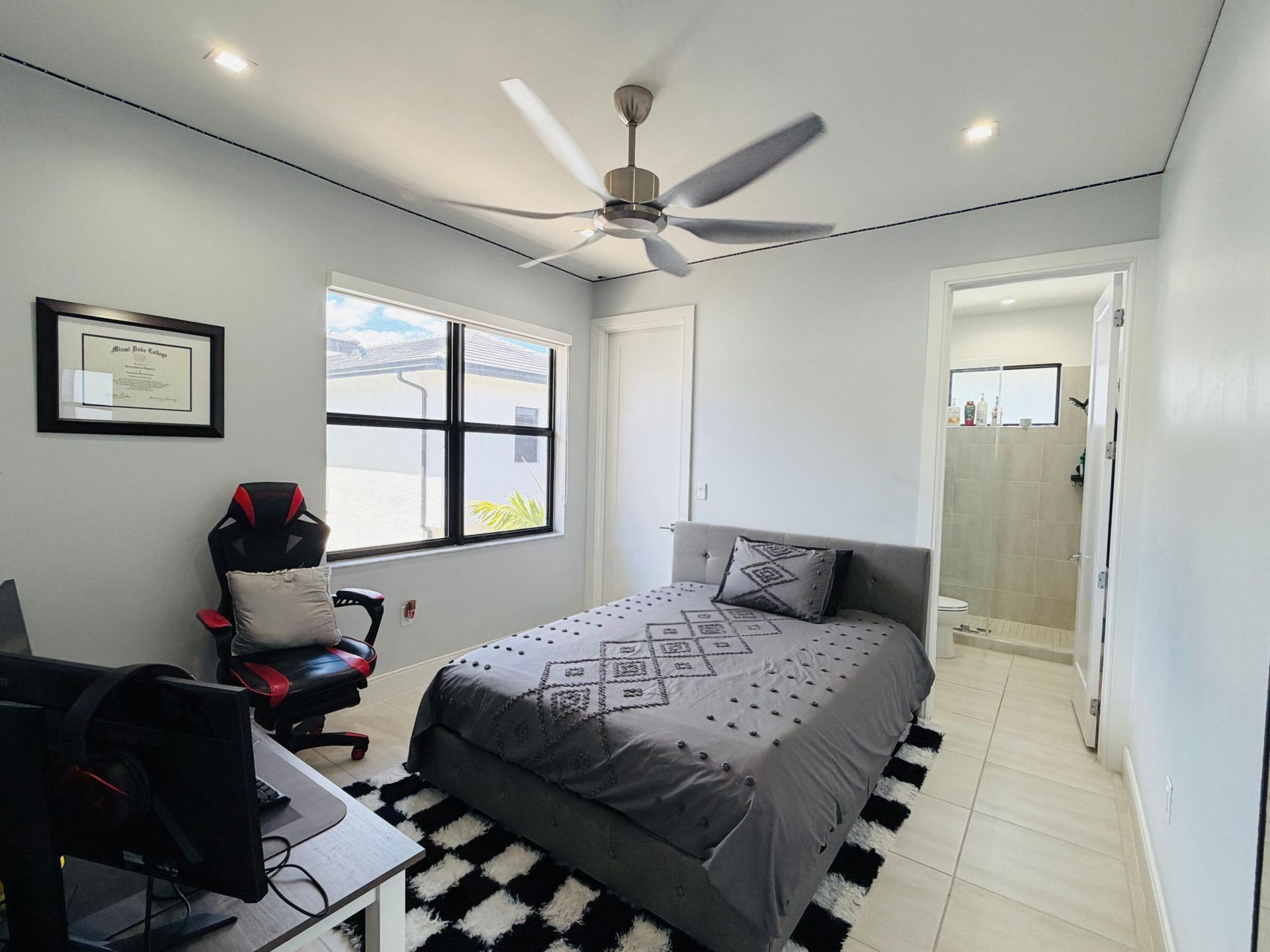 8288 NW 44th Terrace, Doral, FL 33166 Photo