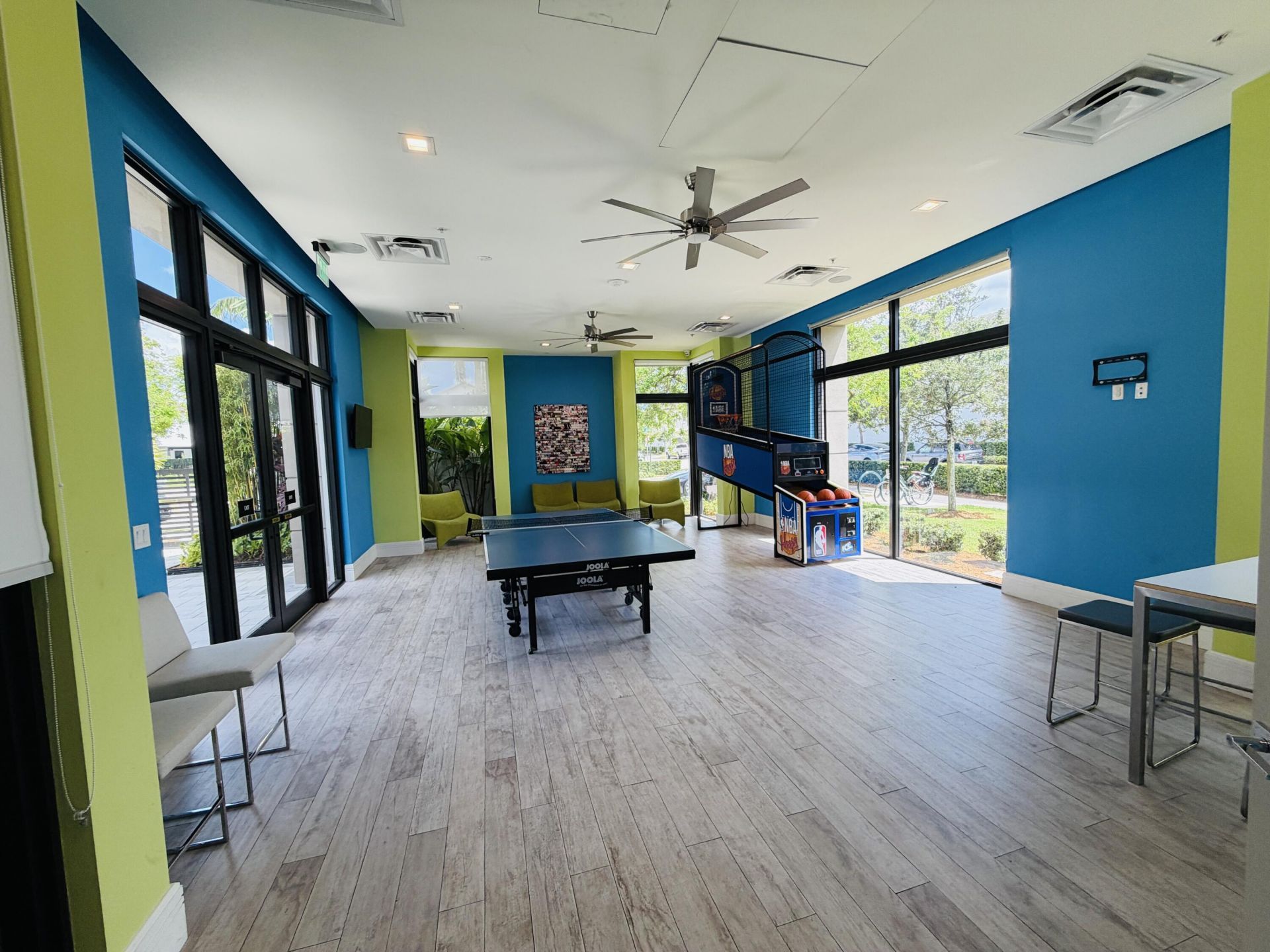 8288 NW 44th Terrace, Doral, FL 33166 Photo