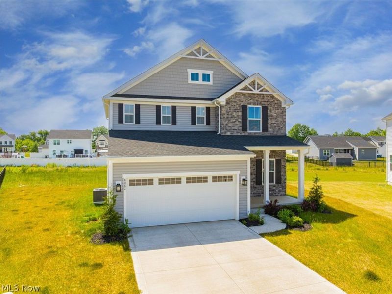 8082 Cora Court, North Ridgeville, OH 44039 Photo 2