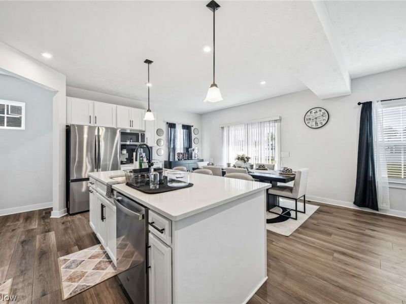 8082 Cora Court, North Ridgeville, OH 44039 Photo 8
