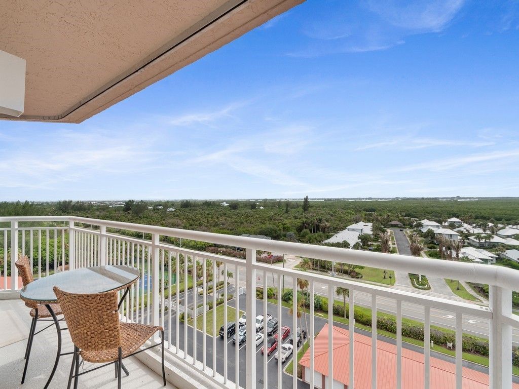 3880 N Highway A1a, Unit 901, North Hutchinson Island, FL 34949 Photo