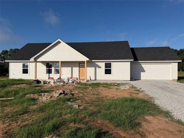 192 Altom Road , Springtown, TX 76082