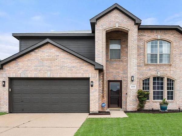4804 Palm Ridge Drive , Fort Worth, TX 76133
