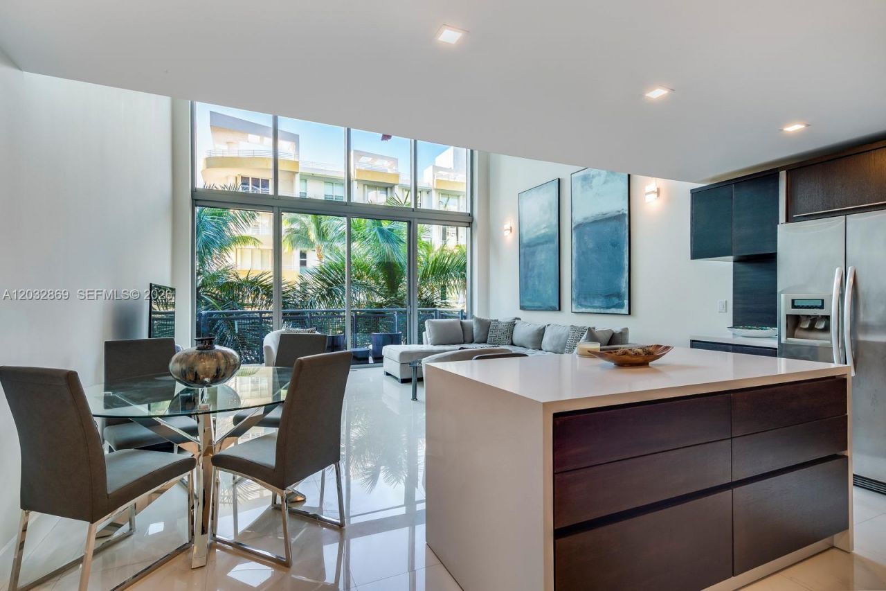6000 Collins Ave , Unit 346, Miami Beach, FL 33140 Photo