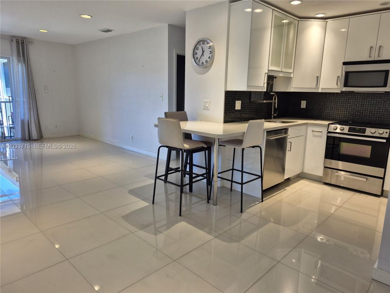 1510 SE 15th St , Unit 307, Fort Lauderdale, FL 33316 Photo