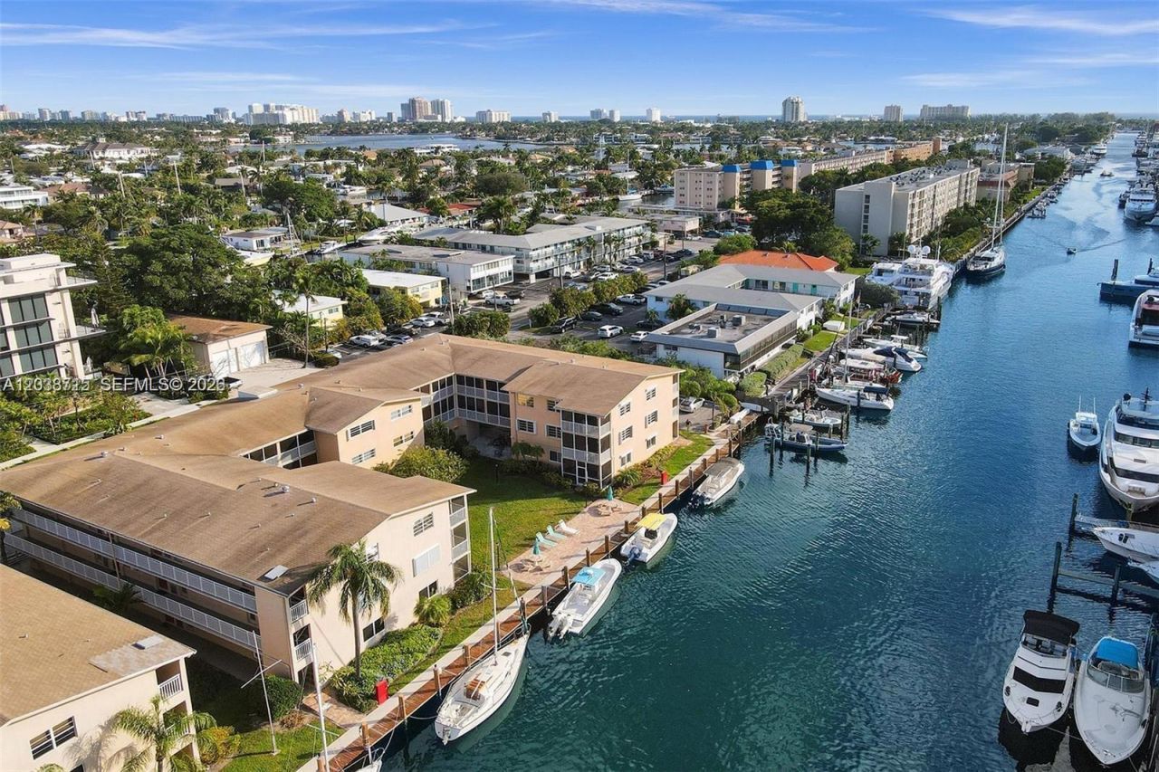 1510 SE 15th St , Unit 307, Fort Lauderdale, FL 33316 Photo