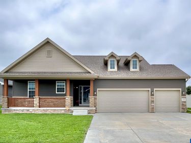 3123 N 93rd Court, Lincoln, NE 68507