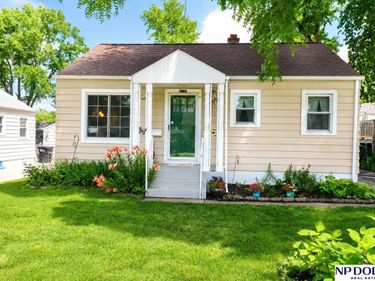 6770 Pratt Street, Omaha, NE 68104