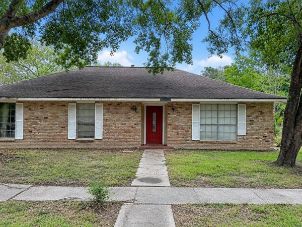 3055 Seracedar, Baton Rouge, LA 70816