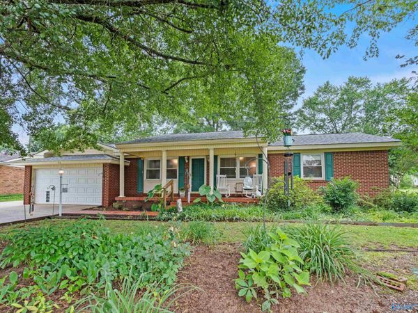 316 Christopher Drive, Athens, AL 35611