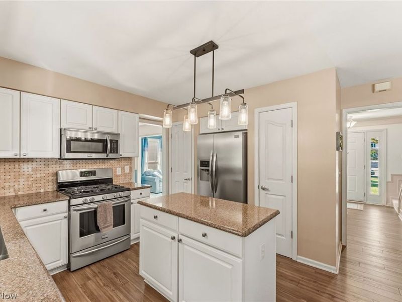 9187 Davis Way, Twinsburg, OH 44087 Photo 12