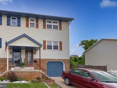 1831 LAKESIDE DRIVE, MIDDLETOWN, PA 17057