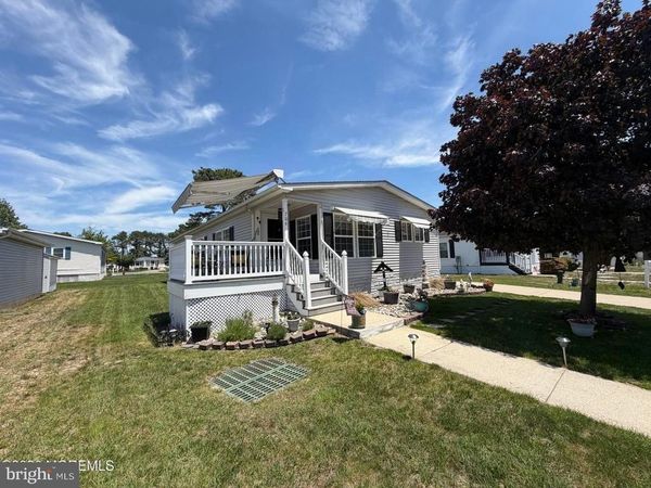 706 EVERGREEN COURT , MANCHESTER TOWNSHIP, NJ 08759