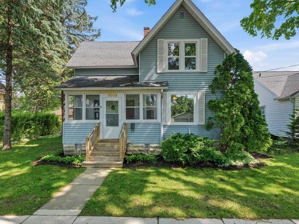 1008 Giles Street, Stoughton, WI 53589