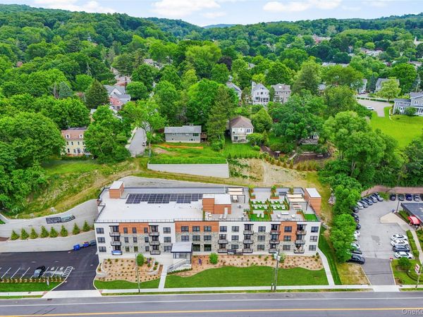 25 Riverside Avenue , Unit 211, Croton-on-Hudson, NY 10520