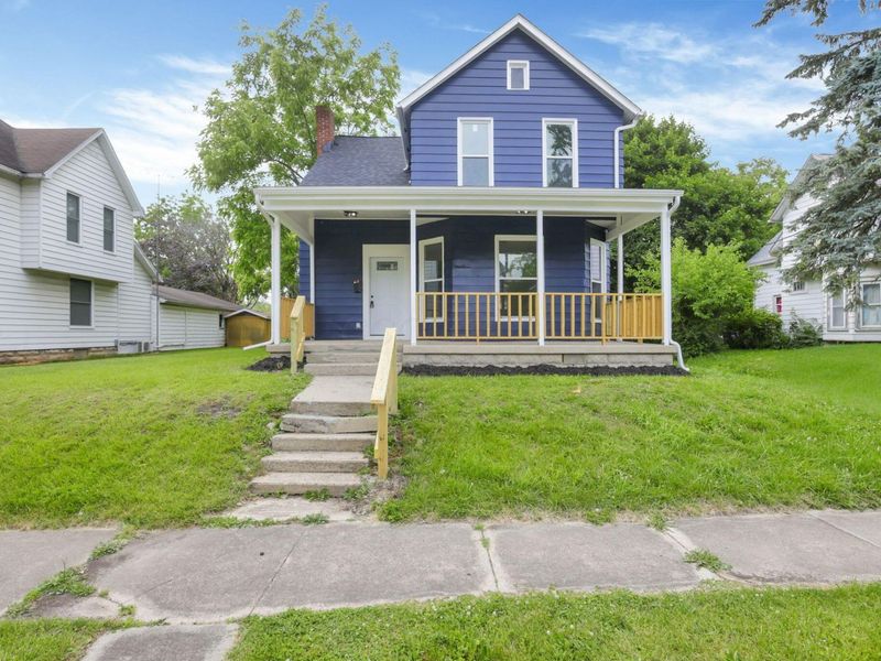 613 N Detroit Street, Bellefontaine, OH 43311 Photo 2