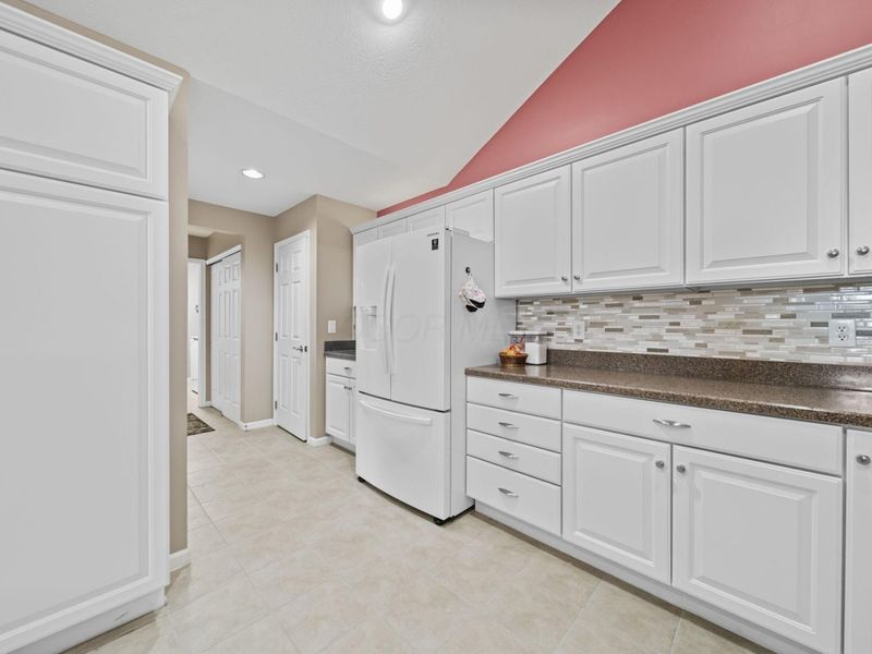 1501 Center Park Drive , Marion, OH 43302 Photo 17