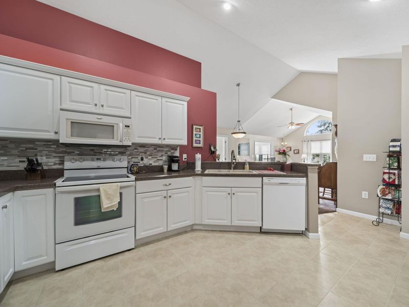 1501 Center Park Drive , Marion, OH 43302 Photo 20