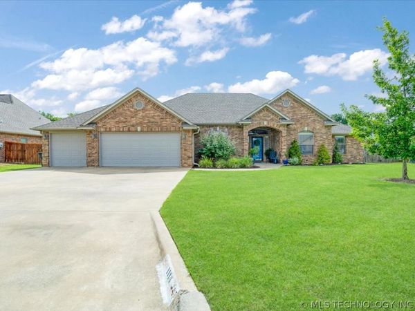 1114 Beretta, Durant, OK 74701