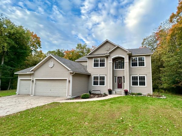 6757 145th Street , Milaca, MN 56353