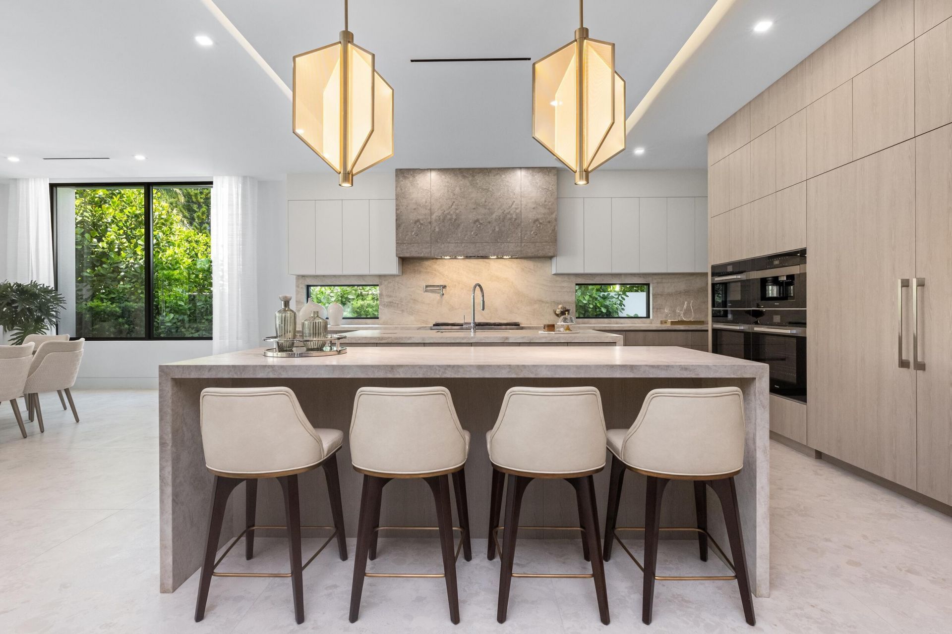 217 Thatch Palm Drive, Boca Raton, FL 33432 Photo