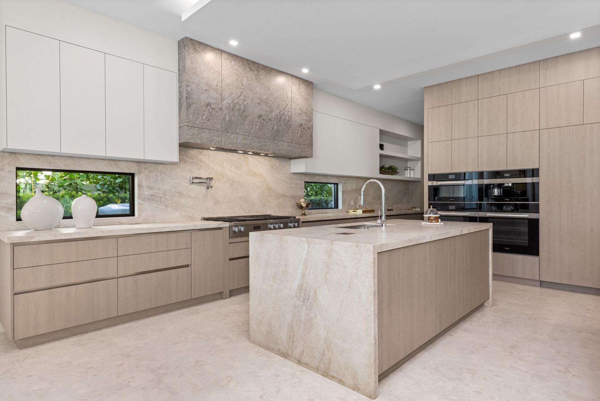 217 Thatch Palm Drive, Boca Raton, FL 33432 Photo