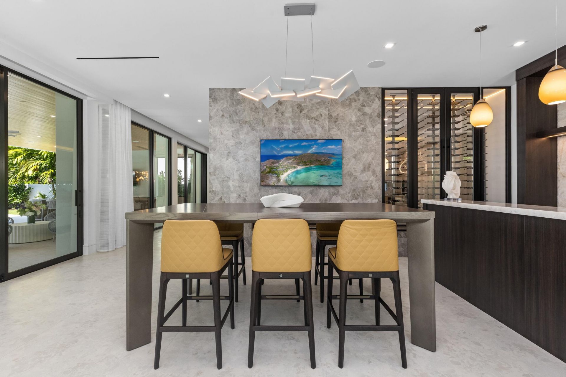 217 Thatch Palm Drive, Boca Raton, FL 33432 Photo