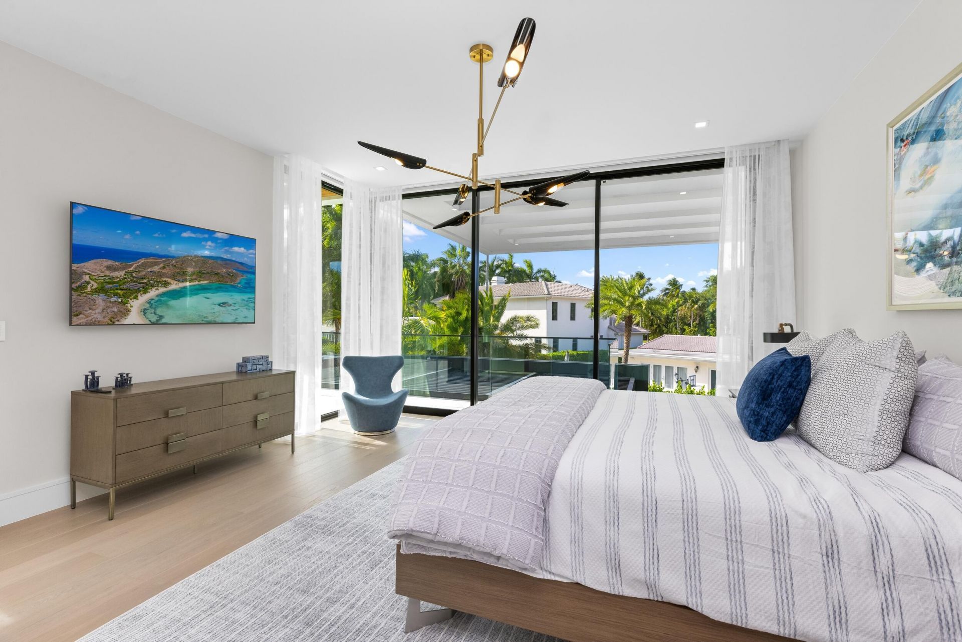 217 Thatch Palm Drive, Boca Raton, FL 33432 Photo