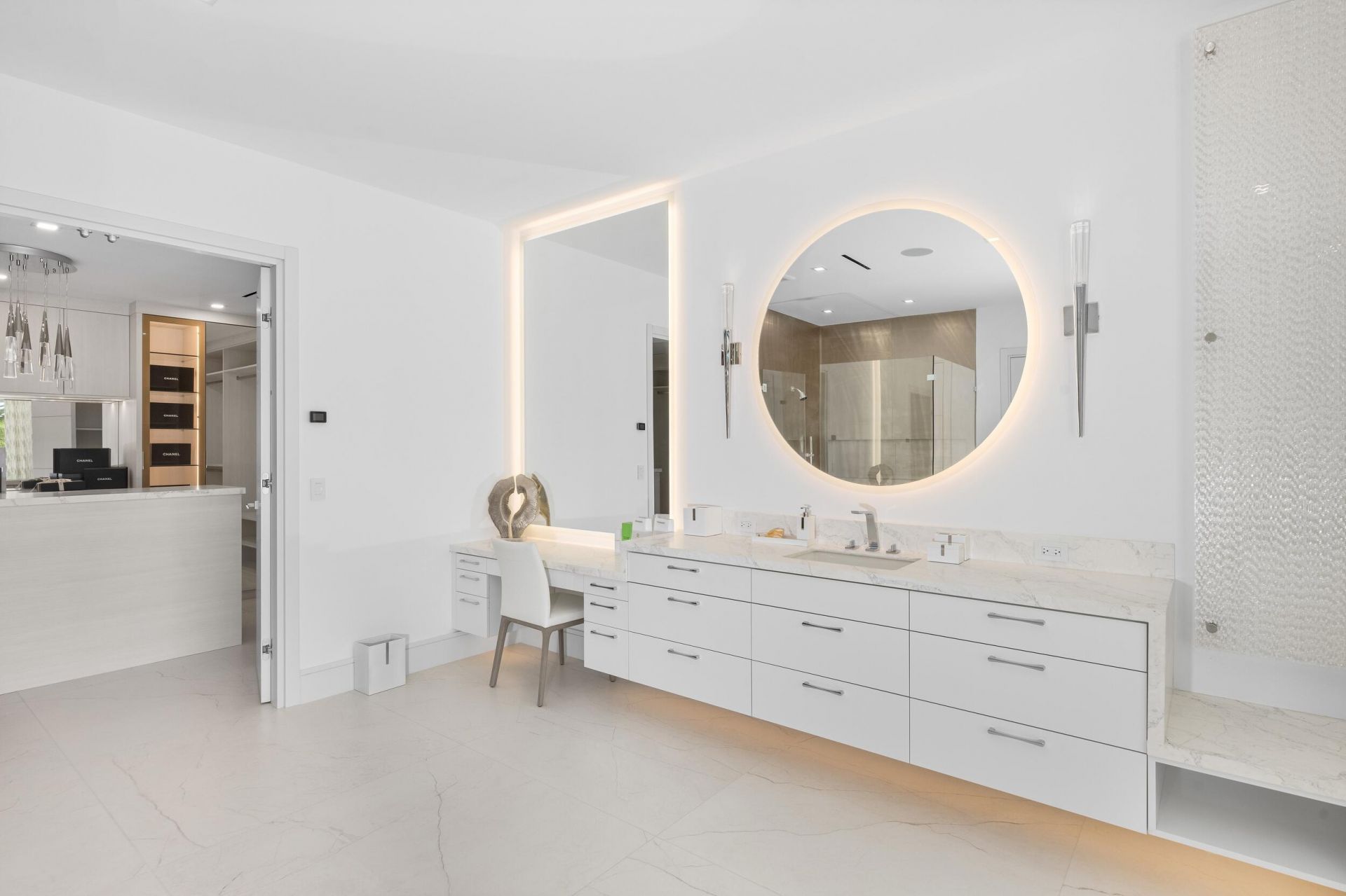217 Thatch Palm Drive, Boca Raton, FL 33432 Photo
