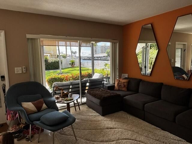 2901 33rd Avenue, Unit 1c, Fort Lauderdale, FL 33308 Photo
