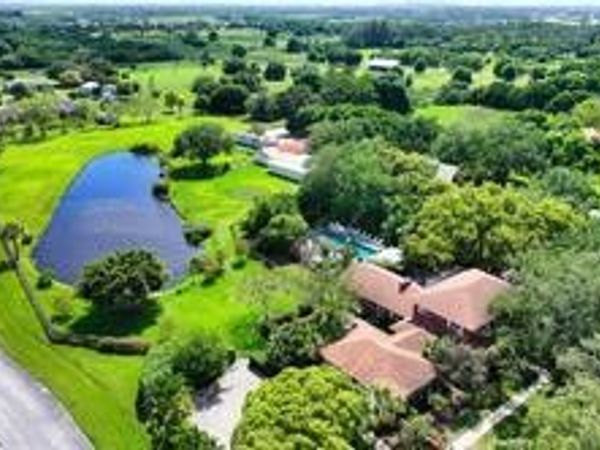 315 62nd Court SW, Vero Beach, FL 32968