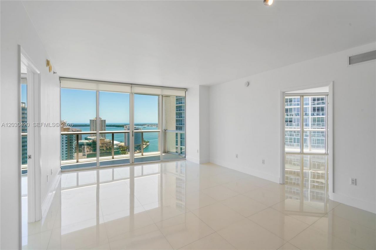 475 Brickell Ave, Unit 2607, Miami, FL 33131 Photo
